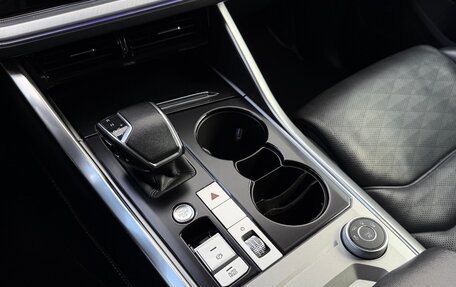 Volkswagen Touareg III, 2019 год, 5 400 000 рублей, 13 фотография