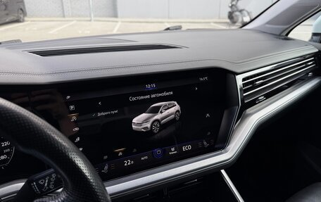 Volkswagen Touareg III, 2019 год, 5 400 000 рублей, 14 фотография