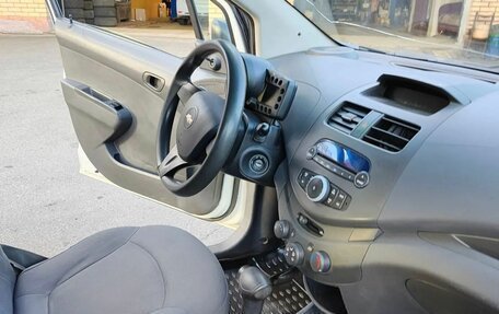 Chevrolet Spark III, 2013 год, 600 000 рублей, 17 фотография