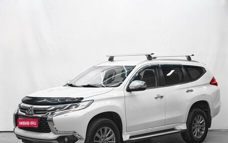 Mitsubishi Pajero Sport III рестайлинг, 2018 год, 2 070 000 рублей, 1 фотография