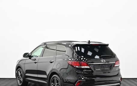 Hyundai Santa Fe III рестайлинг, 2018 год, 2 255 000 рублей, 4 фотография