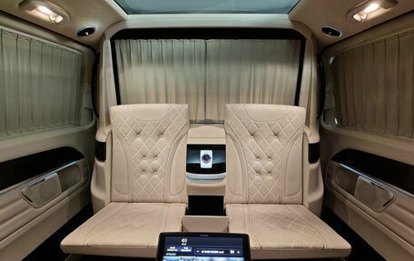 Mercedes-Benz V-Класс, 2019 год, 8 812 660 рублей, 18 фотография