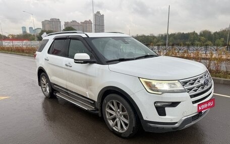 Ford Explorer VI, 2018 год, 2 300 000 рублей, 2 фотография