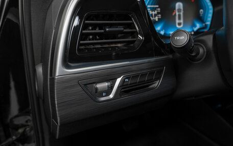 Geely Tugella FY11, 2021 год, 2 450 000 рублей, 17 фотография