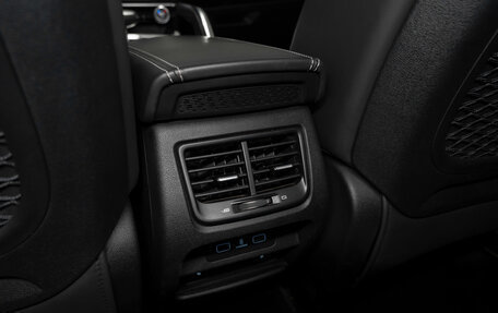 Geely Tugella FY11, 2021 год, 2 450 000 рублей, 24 фотография