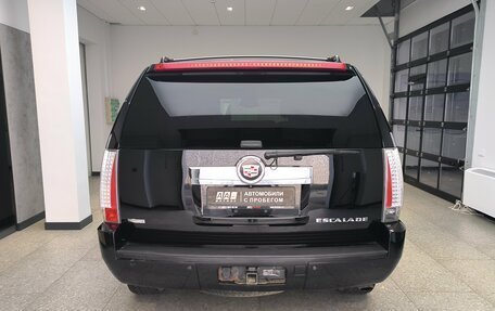 Cadillac Escalade III, 2011 год, 1 350 000 рублей, 5 фотография