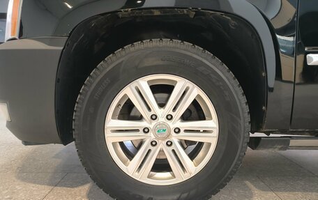 Cadillac Escalade III, 2011 год, 1 350 000 рублей, 7 фотография