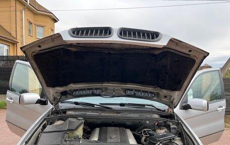 BMW X5, 2001 год, 750 000 рублей, 6 фотография