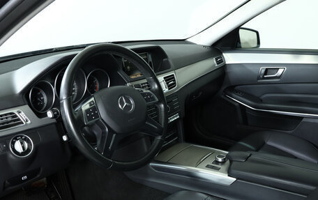 Mercedes-Benz E-Класс, 2015 год, 2 290 000 рублей, 13 фотография