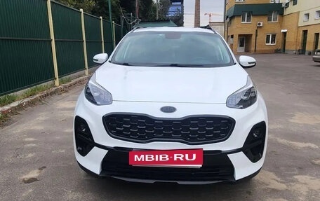 KIA Sportage IV рестайлинг, 2021 год, 2 400 000 рублей, 11 фотография