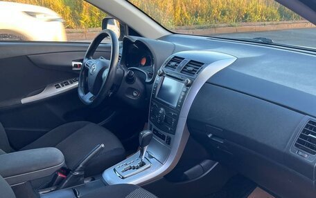 Toyota Corolla, 2011 год, 999 999 рублей, 17 фотография