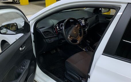 Hyundai Solaris II рестайлинг, 2021 год, 1 780 000 рублей, 6 фотография