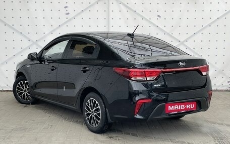 KIA Rio IV, 2018 год, 1 320 000 рублей, 5 фотография