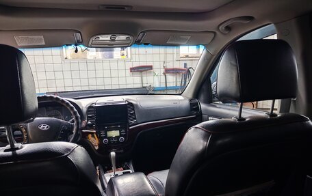 Hyundai Santa Fe III рестайлинг, 2006 год, 1 000 000 рублей, 8 фотография