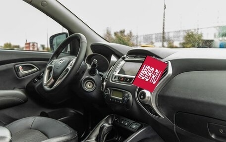 Hyundai ix35 I рестайлинг, 2013 год, 1 198 000 рублей, 28 фотография