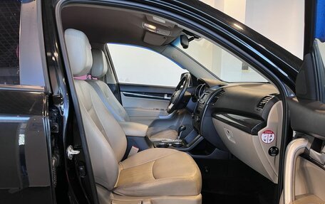 KIA Sorento II рестайлинг, 2010 год, 1 499 000 рублей, 28 фотография