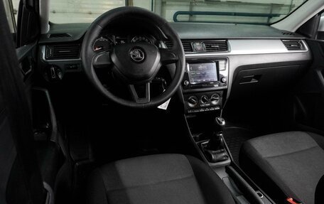 Skoda Rapid I, 2019 год, 1 070 000 рублей, 6 фотография