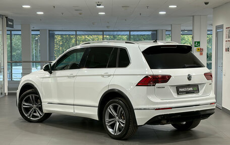 Volkswagen Tiguan II, 2018 год, 2 780 000 рублей, 4 фотография