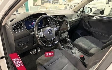 Volkswagen Tiguan II, 2018 год, 2 780 000 рублей, 7 фотография