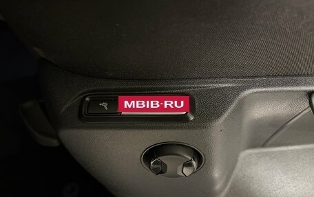 Volkswagen Tiguan II, 2018 год, 2 780 000 рублей, 8 фотография