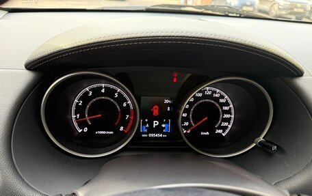 Mitsubishi Outlander III рестайлинг 3, 2011 год, 1 200 000 рублей, 12 фотография