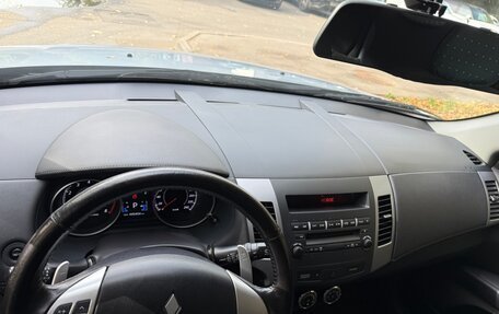 Mitsubishi Outlander III рестайлинг 3, 2011 год, 1 200 000 рублей, 13 фотография