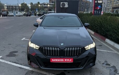 BMW 5 серия, 2023 год, 7 100 000 рублей, 1 фотография