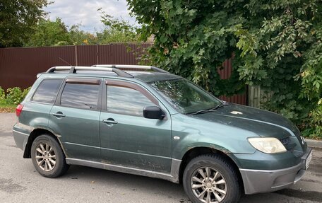 Mitsubishi Outlander III рестайлинг 3, 2006 год, 400 000 рублей, 3 фотография