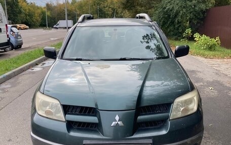 Mitsubishi Outlander III рестайлинг 3, 2006 год, 400 000 рублей, 2 фотография