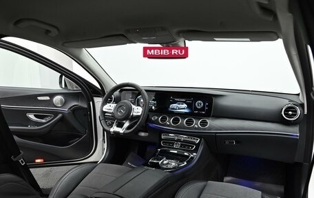 Mercedes-Benz E-Класс, 2016 год, 1 935 000 рублей, 6 фотография