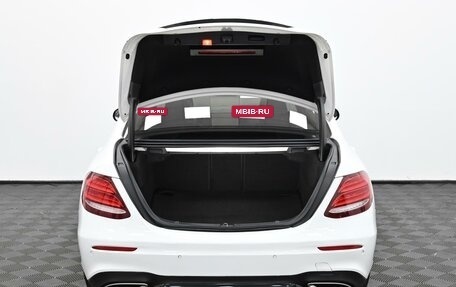 Mercedes-Benz E-Класс, 2016 год, 1 935 000 рублей, 16 фотография