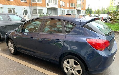 Opel Astra J, 2010 год, 535 000 рублей, 5 фотография