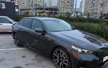 BMW 5 серия, 2023 год, 7 100 000 рублей, 3 фотография