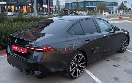 BMW 5 серия, 2023 год, 7 100 000 рублей, 6 фотография