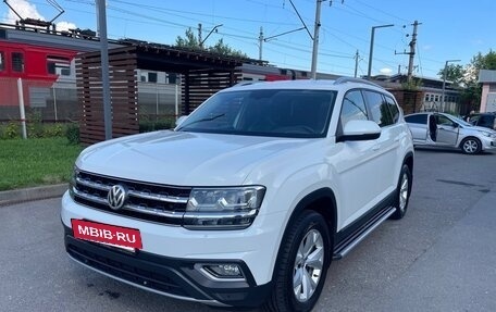 Volkswagen Teramont I, 2018 год, 3 100 000 рублей, 2 фотография