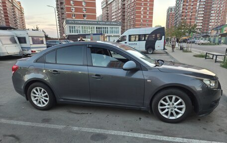 Chevrolet Cruze II, 2011 год, 650 000 рублей, 2 фотография