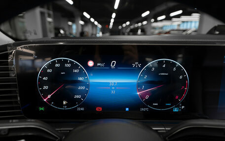 Mercedes-Benz GLE, 2026 год, 12 000 000 рублей, 17 фотография
