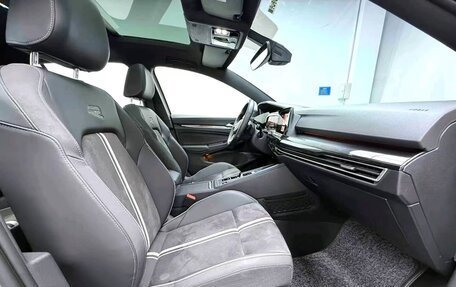 Volkswagen Golf VIII, 2023 год, 2 502 846 рублей, 5 фотография
