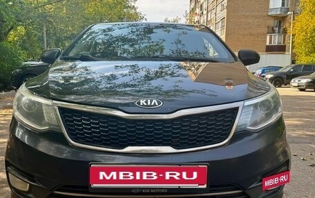 KIA Rio III рестайлинг, 2016 год, 670 000 рублей, 2 фотография