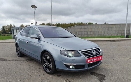 Volkswagen Passat B6, 2008 год, 560 000 рублей, 3 фотография