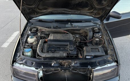 Skoda Octavia IV, 2010 год, 365 000 рублей, 24 фотография