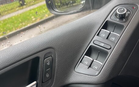 Volkswagen Tiguan I, 2011 год, 1 200 000 рублей, 6 фотография