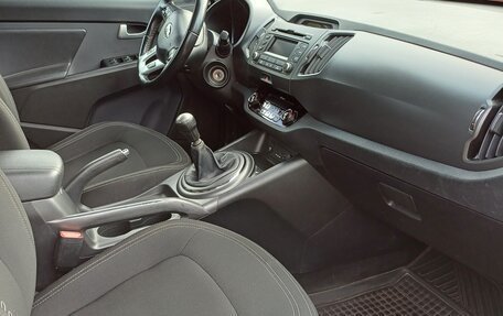 KIA Sportage III, 2013 год, 1 250 000 рублей, 10 фотография