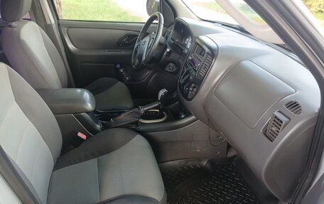 Ford Escape II, 2005 год, 500 000 рублей, 6 фотография