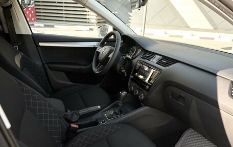 Skoda Octavia, 2020 год, 1 768 000 рублей, 6 фотография
