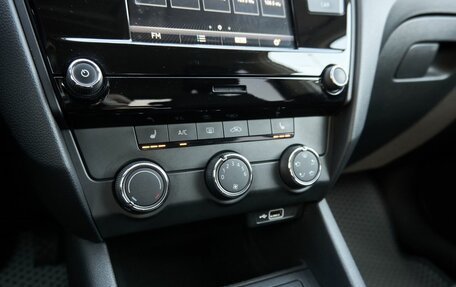 Skoda Octavia, 2020 год, 1 768 000 рублей, 10 фотография