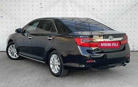 Toyota Camry, 2012 год, 1 700 000 рублей, 5 фотография