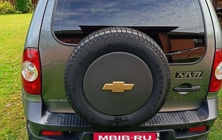 Chevrolet Niva I рестайлинг, 2016 год, 750 000 рублей, 4 фотография
