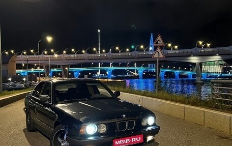 BMW 5 серия, 1991 год, 333 000 рублей, 1 фотография