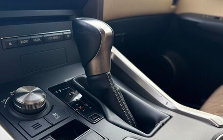 Lexus NX I, 2019 год, 3 500 000 рублей, 28 фотография